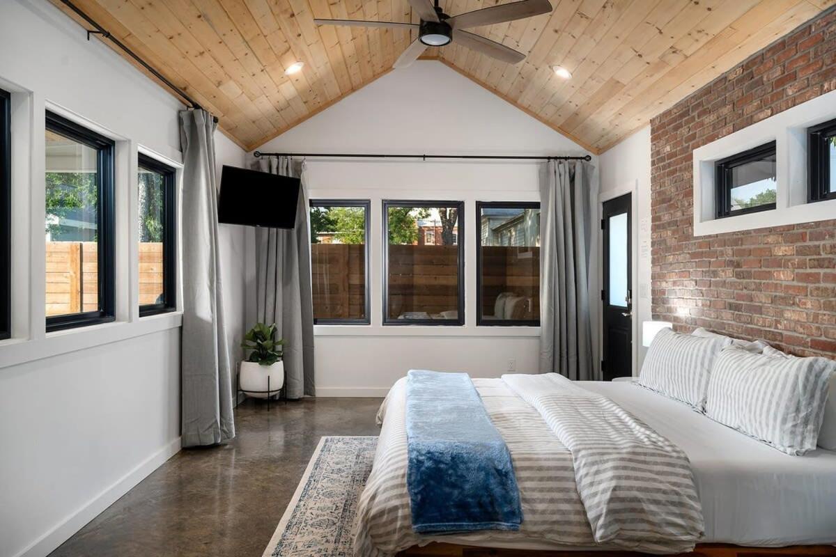 Petit Paradis Studio With Hot Tub Fredericksburg Esterno foto