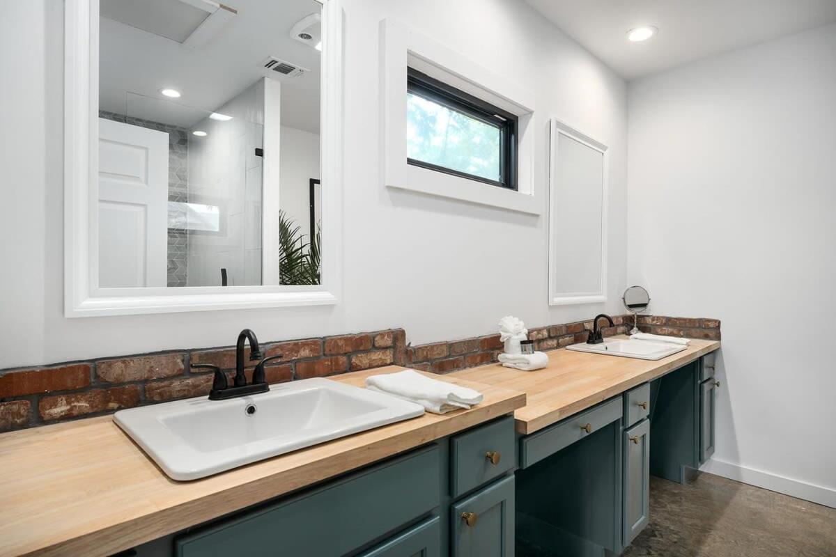 Petit Paradis Studio With Hot Tub Fredericksburg Esterno foto